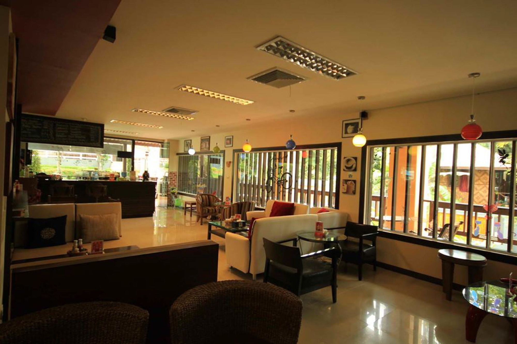 Lanta Garden Hill & เกาะลันตา
